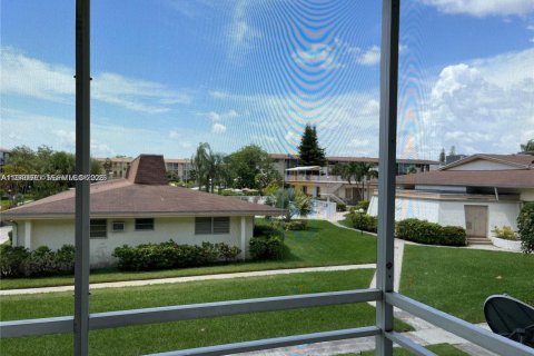 Condominio en venta en Miami, Florida, 1 dormitorio, 63.92 m2 № 2002635 - foto 17