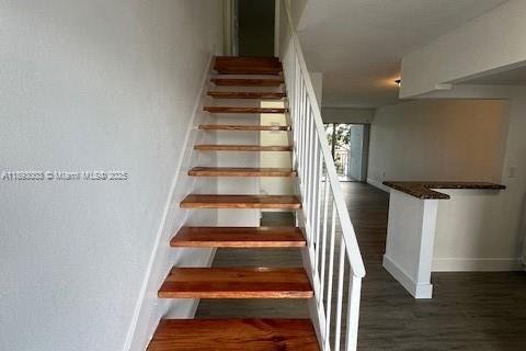 Copropriété à louer à Miami, Floride: 1 chambre, 104.52 m2 № 1945822 - photo 3