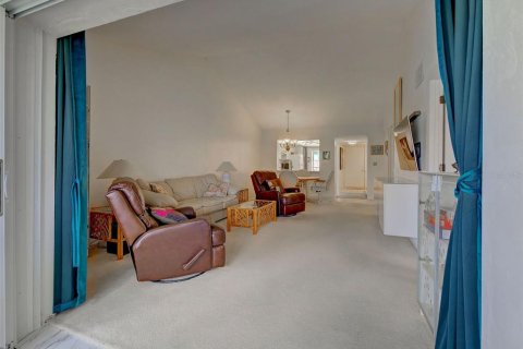 Condo in Venice, Florida, 2 bedrooms  № 2098373 - photo 21