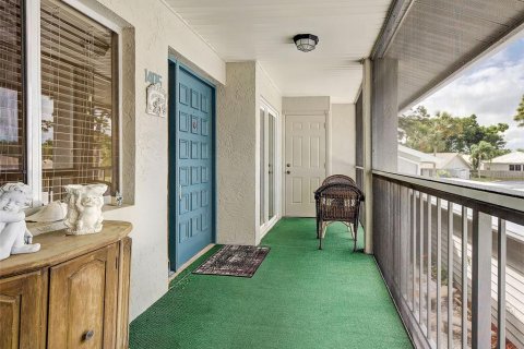 Condo in Venice, Florida, 2 bedrooms  № 2098373 - photo 6