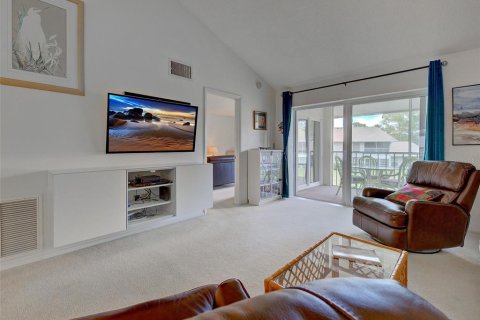 Condo in Venice, Florida, 2 bedrooms  № 2098373 - photo 19