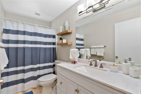 Casa en venta en Homestead, Florida, 3 dormitorios, 167.97 m2 № 1946929 - foto 8