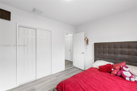 Купить виллу или дом в Хайалиа, Флорида 3 спальни, № 2025795 - фото 28