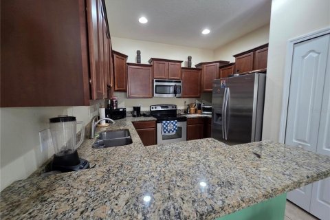 Casa en venta en Zephyrhills, Florida, 3 dormitorios, 142.14 m2 № 2384082 - foto 12