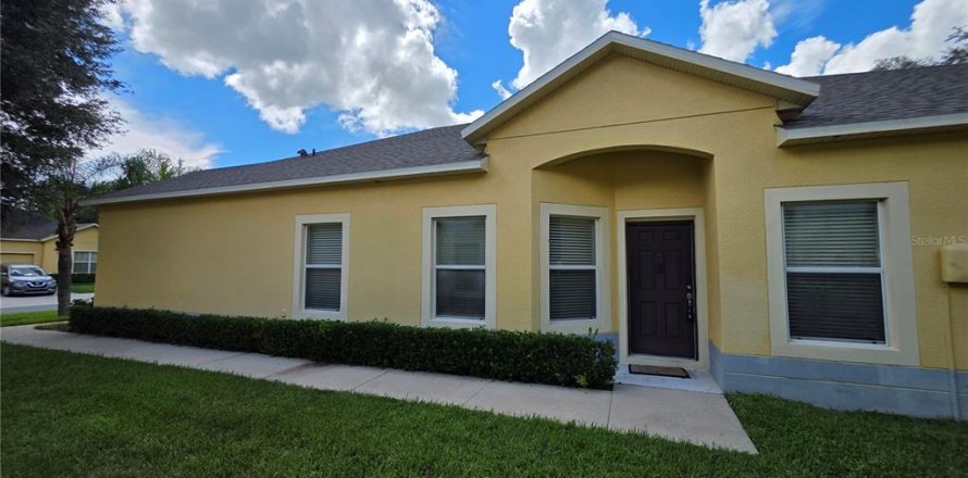 Casa en Zephyrhills, Florida 3 dormitorios, 142.14 m2 № 2384082