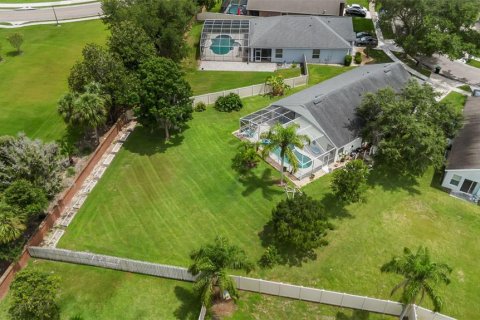 Casa en venta en Orlando, Florida, 4 dormitorios, 188.13 m2 № 2201991 - foto 9