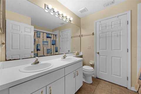 Casa en venta en Orlando, Florida, 4 dormitorios, 188.13 m2 № 2201991 - foto 22