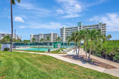 Condominio en venta en Saint Petersburg, Florida, 2 dormitorios, 134.24 m2 № 2201742 - foto 24