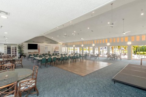 Condominio en venta en Saint Petersburg, Florida, 2 dormitorios, 134.24 m2 № 2201742 - foto 25