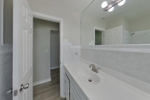 Casa en alquiler en Tampa, Florida, 3 dormitorios, 158.68 m2 № 1911076 - foto 14