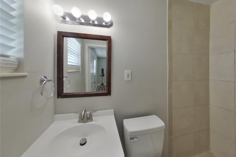 Casa en alquiler en Tampa, Florida, 3 dormitorios, 158.68 m2 № 1911076 - foto 9