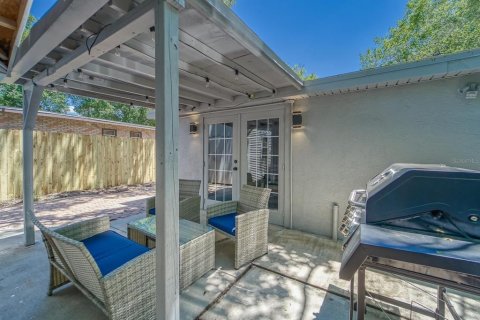 House in Tampa, Florida 3 bedrooms, 97.92 sq.m. № 1787648 - photo 19