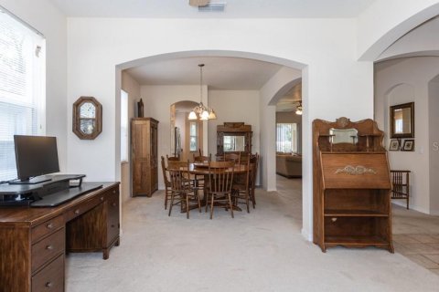 House in Brandon, Florida 4 bedrooms, 253.53 sq.m. № 1725297 - photo 16
