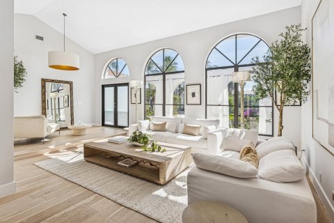 Casa en Ocean Ridge, Florida 3 dormitorios, 200.67 m2 № 2087674