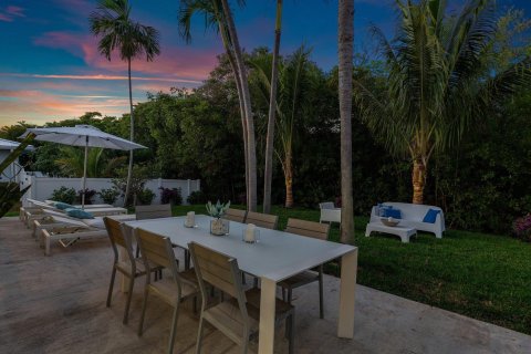 House in Ocean Ridge, Florida 3 bedrooms, 200.67 sq.m. № 2087674 - photo 24