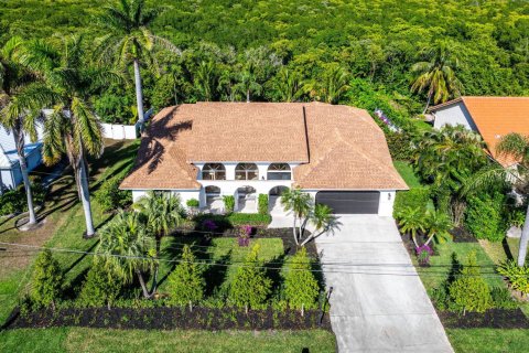 House in Ocean Ridge, Florida 3 bedrooms, 200.67 sq.m. № 2087674 - photo 20