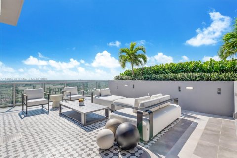 Apartment in Miami, Florida 1 bedroom № 2081475 - photo 2