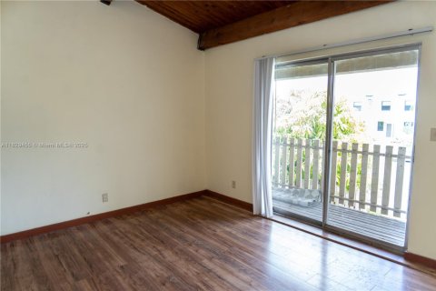 Townhouse in Coral Springs, Florida 2 bedrooms, 119.84 sq.m. № 1804540 - photo 7