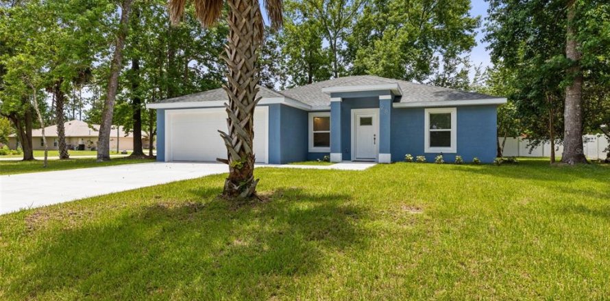 House in Palm Coast, Florida 3 bedrooms, 156.08 sq.m. № 2202705