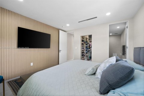 Casa en venta en Pinecrest, Florida, 5 dormitorios, 297.29 m2 № 1958617 - foto 27