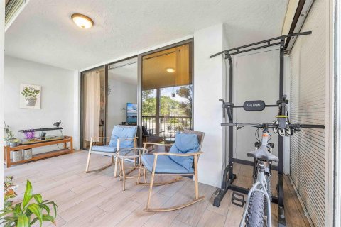 Condo in Weston, Florida, 2 bedrooms  № 2088044 - photo 22