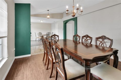 Villa ou maison à vendre à Orange City, Floride: 3 chambres, 168.62 m2 № 2156149 - photo 6