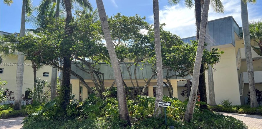 Condo à Pinecrest, Floride, 2 chambres № 1857326