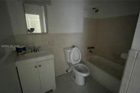 Купить коммерческую недвижимость в Лодерхилл, Флорида 222.87м2, № 2261185 - фото 18