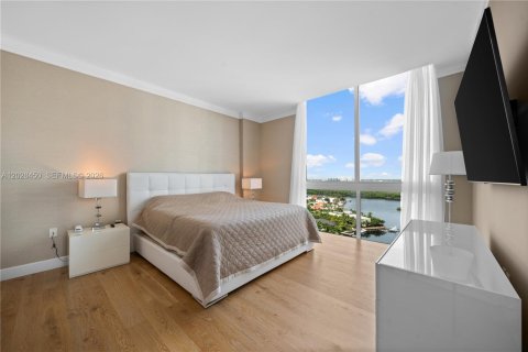 Copropriété à louer à Sunny Isles Beach, Floride: 3 chambres, 135.45 m2 № 2178053 - photo 12