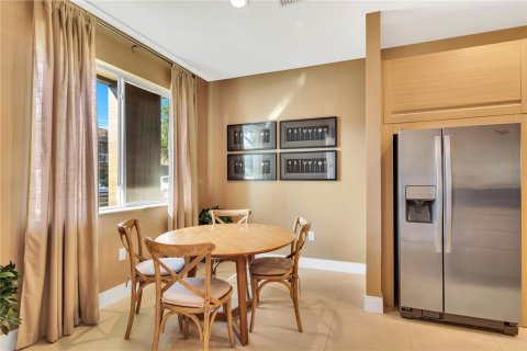 Casa en venta en Kissimmee, Florida, 4 dormitorios, 222.59 m2 № 1637829 - foto 5