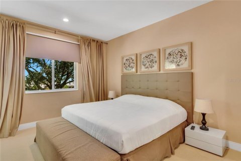 Casa en venta en Kissimmee, Florida, 4 dormitorios, 222.59 m2 № 1637829 - foto 13