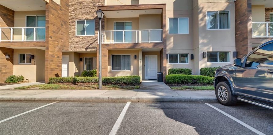 Casa en Kissimmee, Florida 4 dormitorios, 222.59 m2 № 1637829