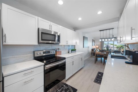 Condominio en venta en Belleair Beach, Florida, 2 dormitorios, 98.94 m2 № 2115977 - foto 29
