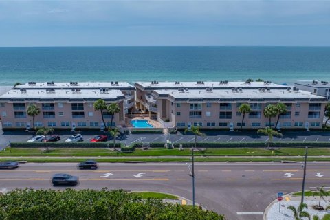 Condominio en venta en Belleair Beach, Florida, 2 dormitorios, 98.94 m2 № 2115977 - foto 21