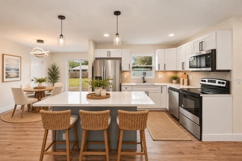 Villa ou maison à vendre à Tampa, Floride: 3 chambres, 115.2 m2 № 2398776 - photo 30