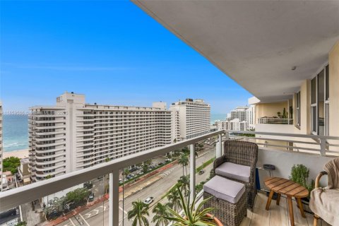Condominio en venta en Miami Beach, Florida, 2 dormitorios, 110.55 m2 № 2034365 - foto 20