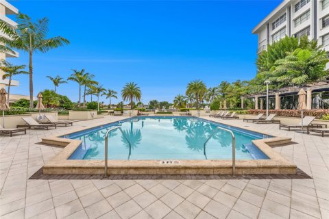 Condominio en venta en Miami Beach, Florida, 2 dormitorios, 110.55 m2 № 2034365 - foto 30