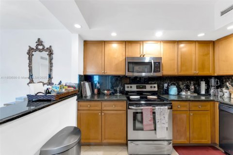 Condominio en venta en Miami Beach, Florida, 2 dormitorios, 110.55 m2 № 2034365 - foto 6