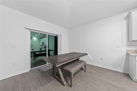 Villa ou maison à vendre à Edgewater, Floride: 4 chambres, 179.86 m2 № 1767511 - photo 5