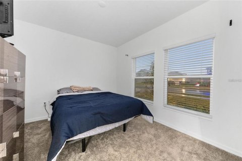 Villa ou maison à vendre à Edgewater, Floride: 4 chambres, 179.86 m2 № 1767511 - photo 12