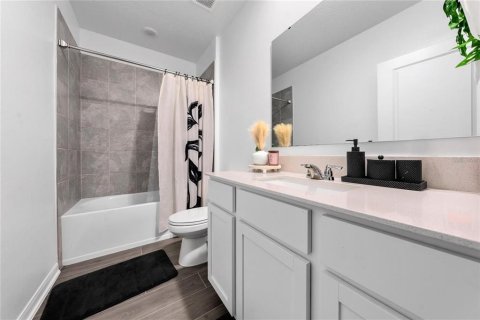 Casa en venta en Edgewater, Florida, 4 dormitorios, 179.86 m2 № 1767511 - foto 9