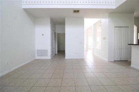 Casa en alquiler en Orlando, Florida, 5 dormitorios, 236.44 m2 № 1901157 - foto 19