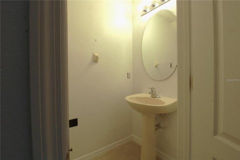 Casa en alquiler en Orlando, Florida, 5 dormitorios, 236.44 m2 № 1901157 - foto 28