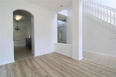 Casa en alquiler en Orlando, Florida, 5 dormitorios, 236.44 m2 № 1901157 - foto 16