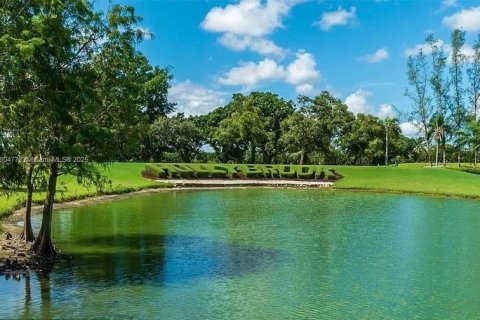 Condominio en venta en Pembroke Pines, Florida, 2 dormitorios, 108.7 m2 № 1977735 - foto 2