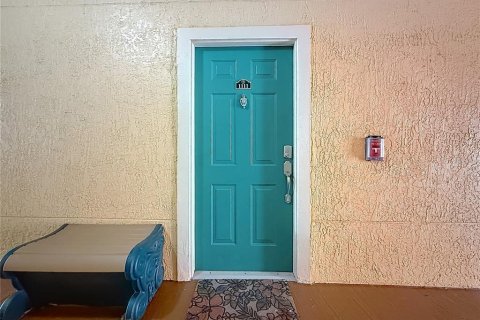 Condo in Clearwater, Florida, 3 bedrooms  № 2396170 - photo 7