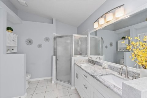 House in New Port Richey, Florida 4 bedrooms, 164.99 sq.m. № 1869154 - photo 25