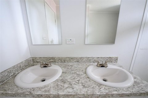 Apartamento en alquiler en Lakeland, Florida, 3 dormitorios, 145.67 m2 № 2105400 - foto 9