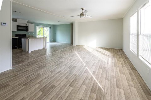 Apartamento en alquiler en Lakeland, Florida, 3 dormitorios, 145.67 m2 № 2105400 - foto 3