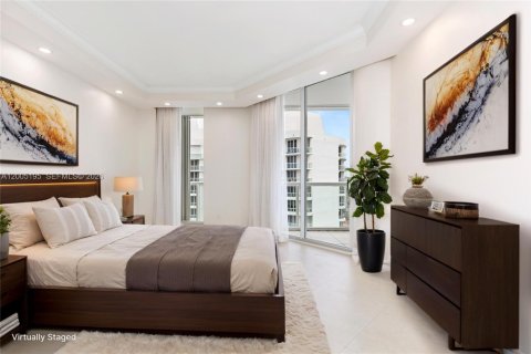 Condominio en venta en Aventura, Florida, 2 dormitorios, 203.46 m2 № 2074340 - foto 29